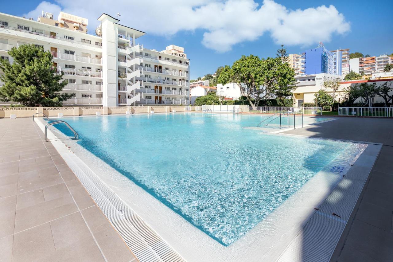 Bhost - Roca Castle Apartamento Torremolinos Exterior foto