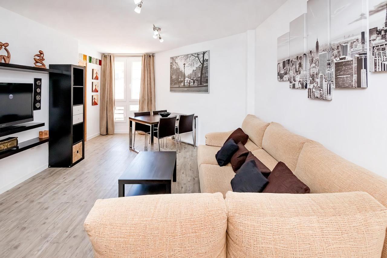 Bhost - Roca Castle Apartamento Torremolinos Exterior foto